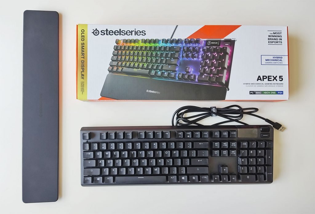 SteelSeries Apex 5 Gaming Keyboard Review - Impressive Features