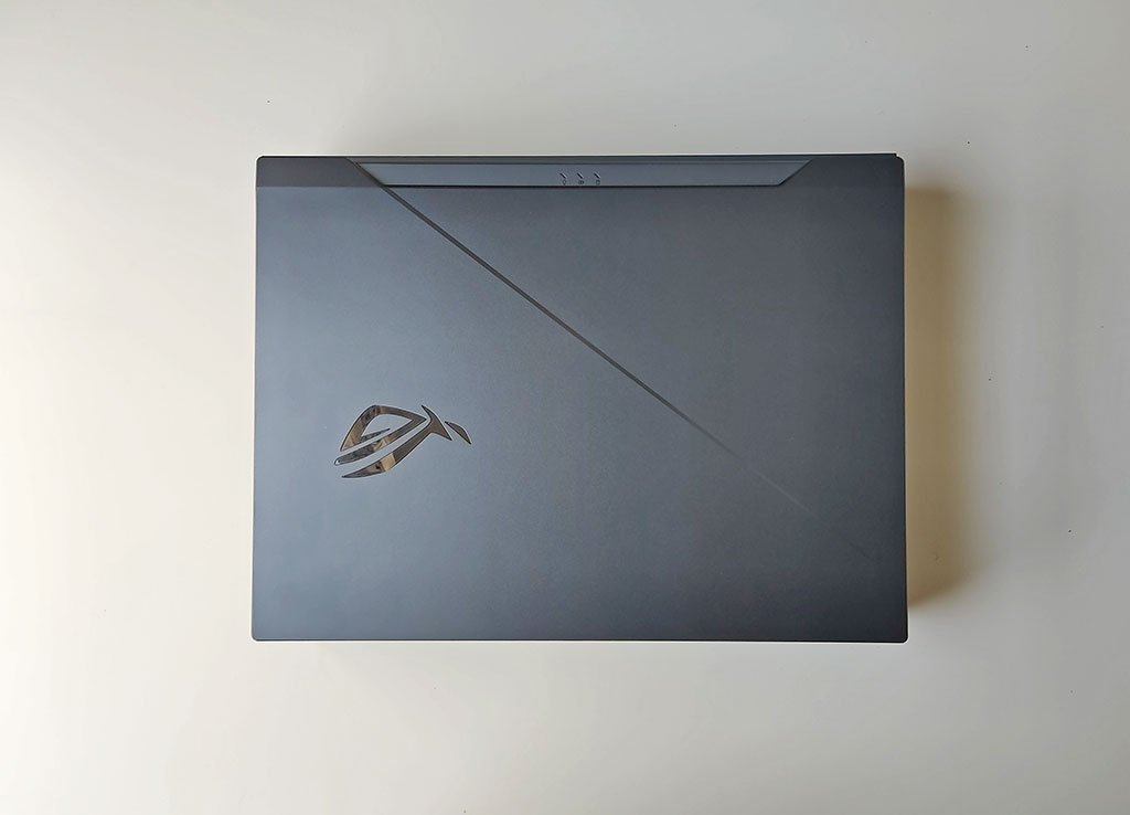 ASUS Zephyrus Duo 15 GX550