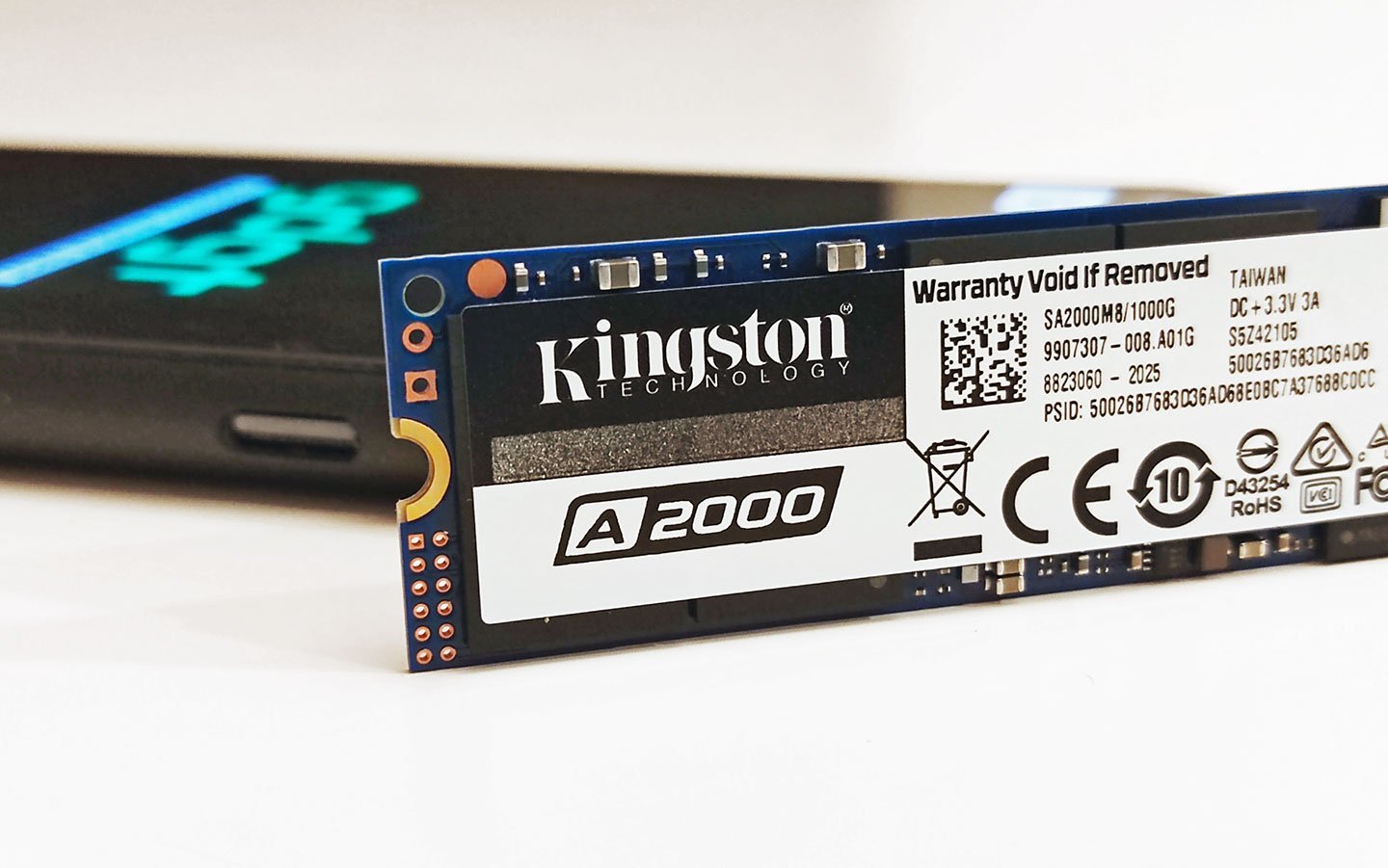 Kingston SSD A2000 NVMe M.2 SSD, 250 go pour ordinateur portable, Ultrabook  à prix pas cher