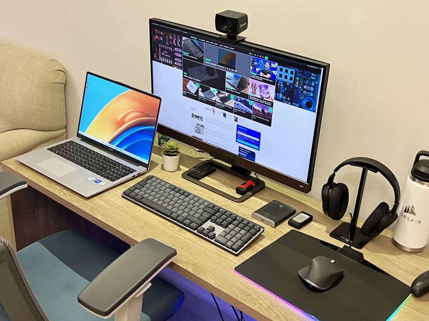 Home Office setup for remote and hybrid work - Home Office