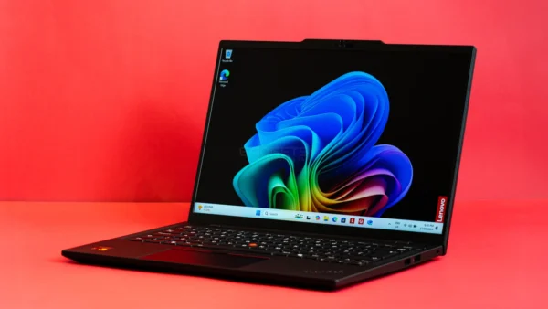 ThinkPad T14s Gen 6 Hands-on Review